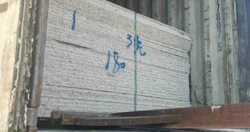 泰州 芝麻白花岗岩石材3.0公分光面毛板装柜出货