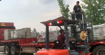 泰州 黄金麻冰裂纹，地铺石装车