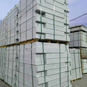 泰州 芝麻白花岗岩路沿石，路缘石，路肩石，道牙，立缘石，马路牙子，街沿石，侧石等