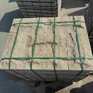 泰州 黄金麻花岗岩石材自然面蘑菇石成品