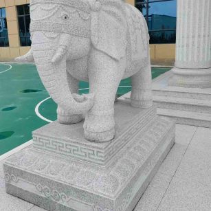 泰州 白麻花岗岩动物异形石雕-大象