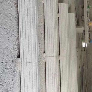 泰州 花岗岩厂家带你看白麻花岗岩门楼大柱柱皮