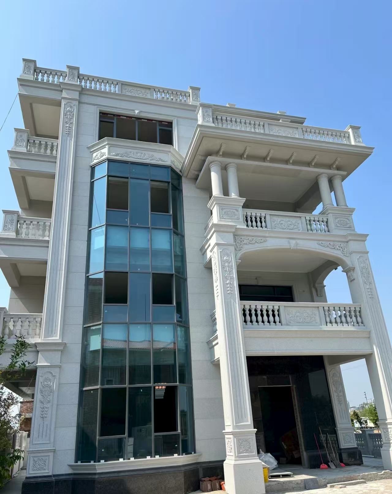 泰州 白麻花岗岩别墅外墙干挂效果展示