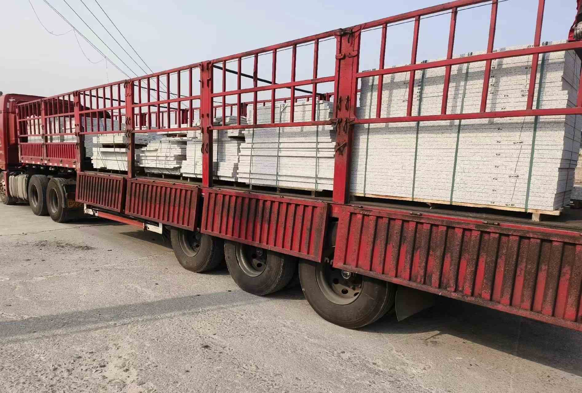 泰州 白麻荔枝面外墙干挂，工厂装车日常