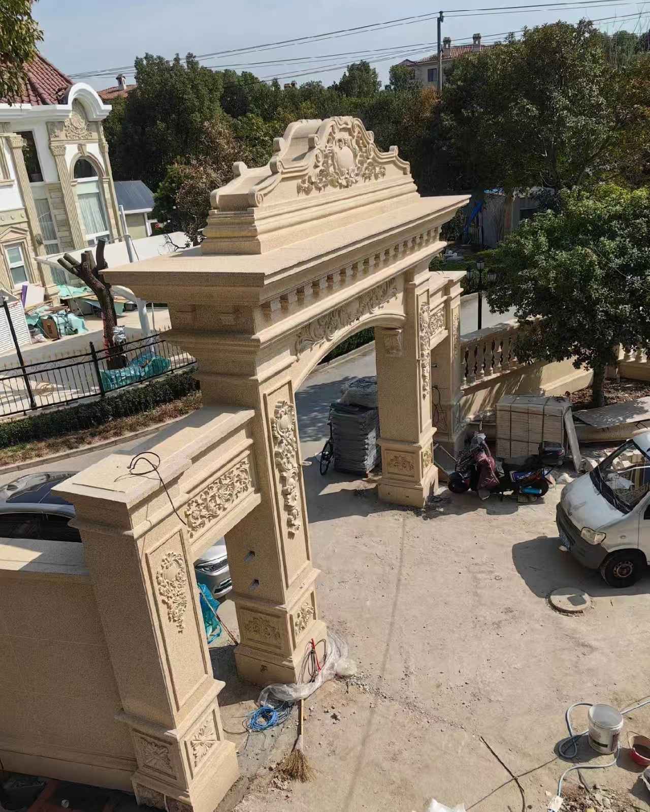 泰州 黄金麻荔枝面花岗岩别墅门楼