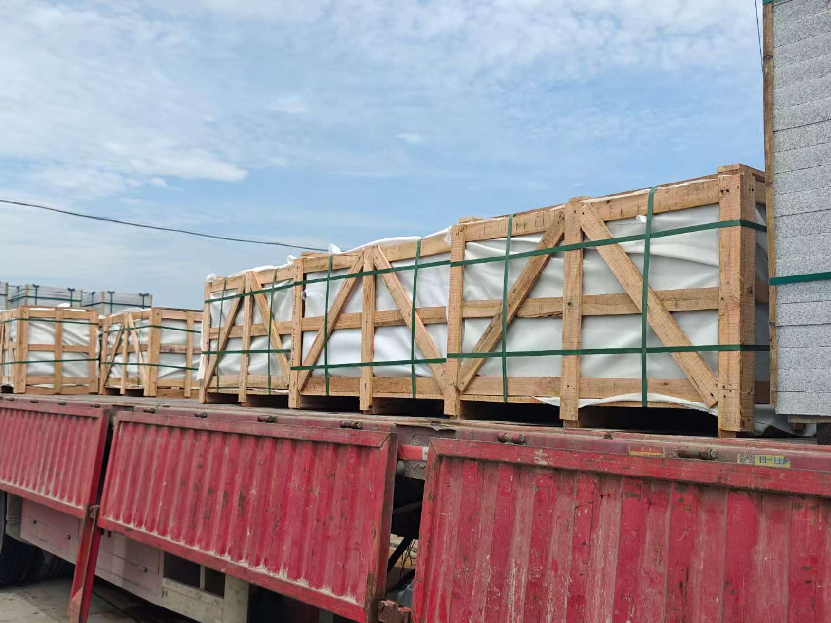 泰州 芝麻白花岗岩地铺石出口专车-泰国游