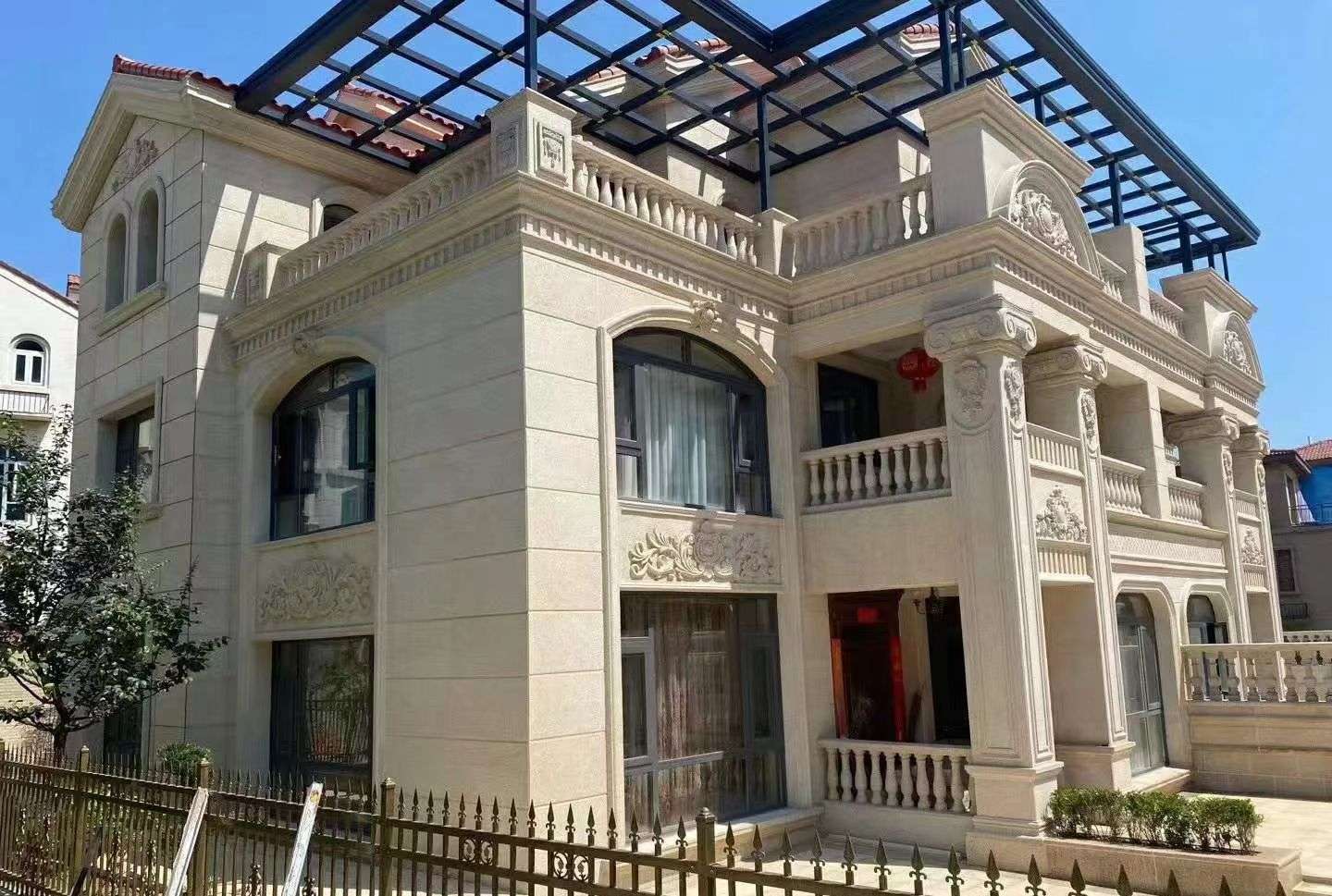 泰州 黄金麻花岗岩荔枝面别墅外墙干挂