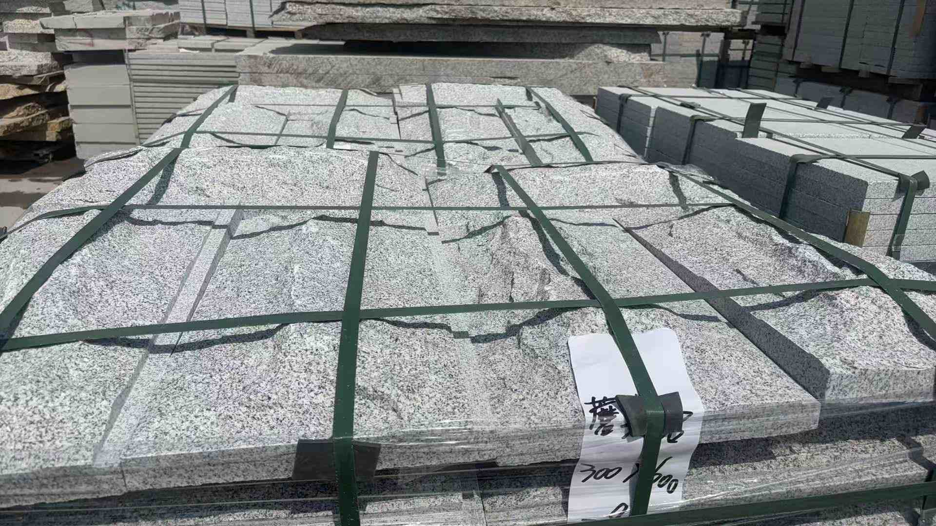 泰州 芝麻白蘑菇石成品